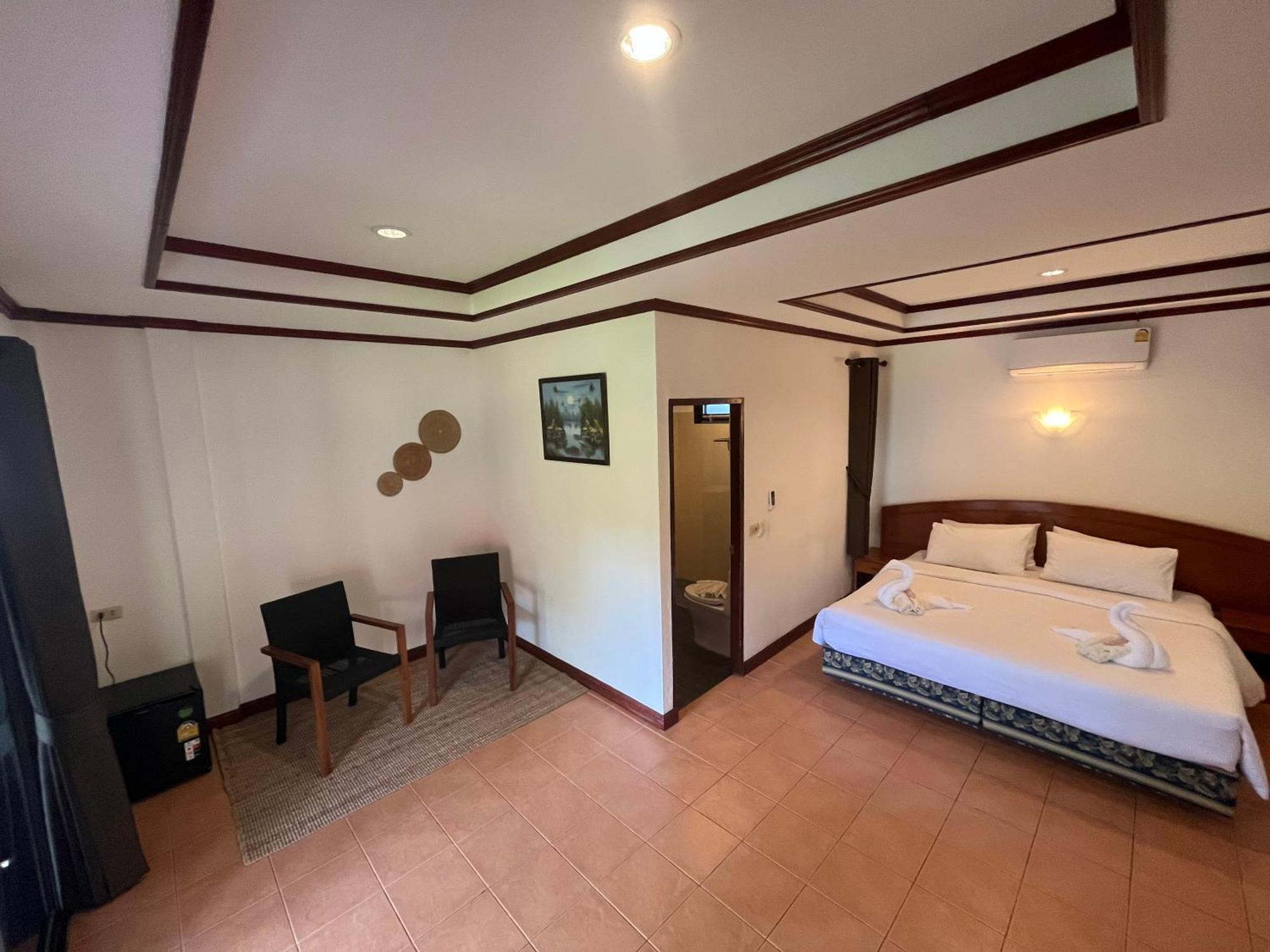 Noble House Beach Resort Ko Lanta Exterior foto